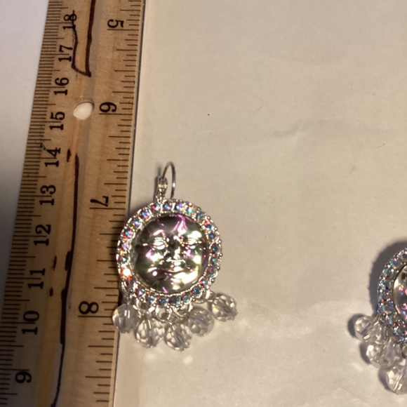 Kirks Folly full moon earrings - Picture 4 of 4